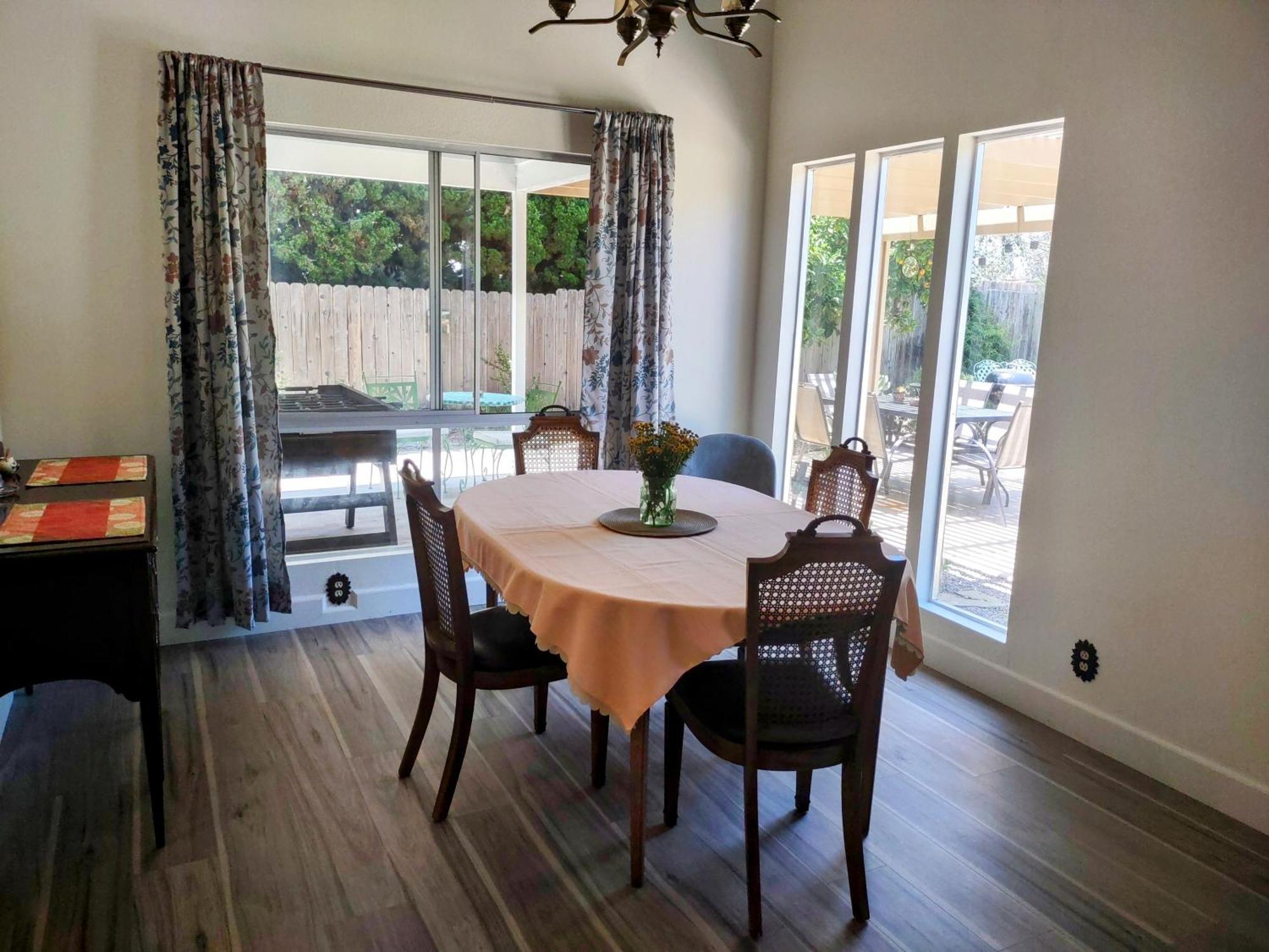 Custom Home - Beach Close/Convenient To Everything Oceanside Luaran gambar